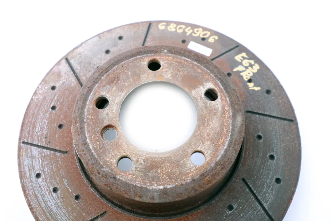 Bremsscheibe Belüftet Vorne für BMW 5 6 er E60 E61 E63 E64 mit Teilenummer 6864906 BMW 5 6 er E60 E61 E63 E64 Bremsscheibe Belüftet Vorne - SKU 6864906 - Teilenummer 6864906