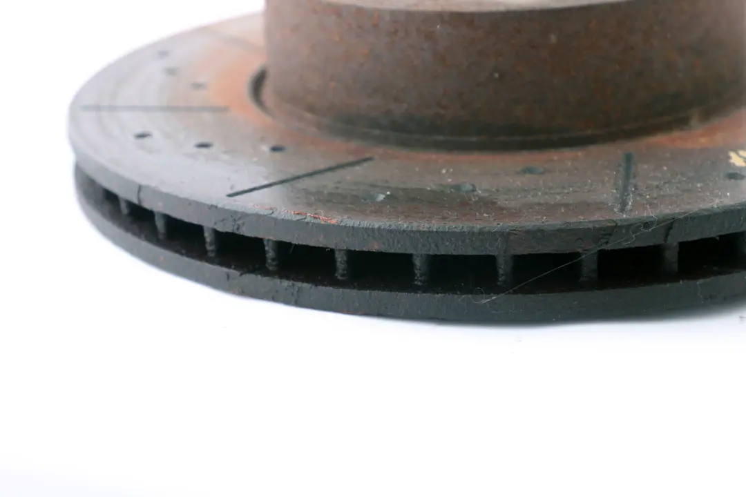 Bremsscheibe Belüftet Vorne für BMW 5 6 er E60 E61 E63 E64 mit Teilenummer 6864906 BMW 5 6 er E60 E61 E63 E64 Bremsscheibe Belüftet Vorne - SKU 6864906 - Teilenummer 6864906