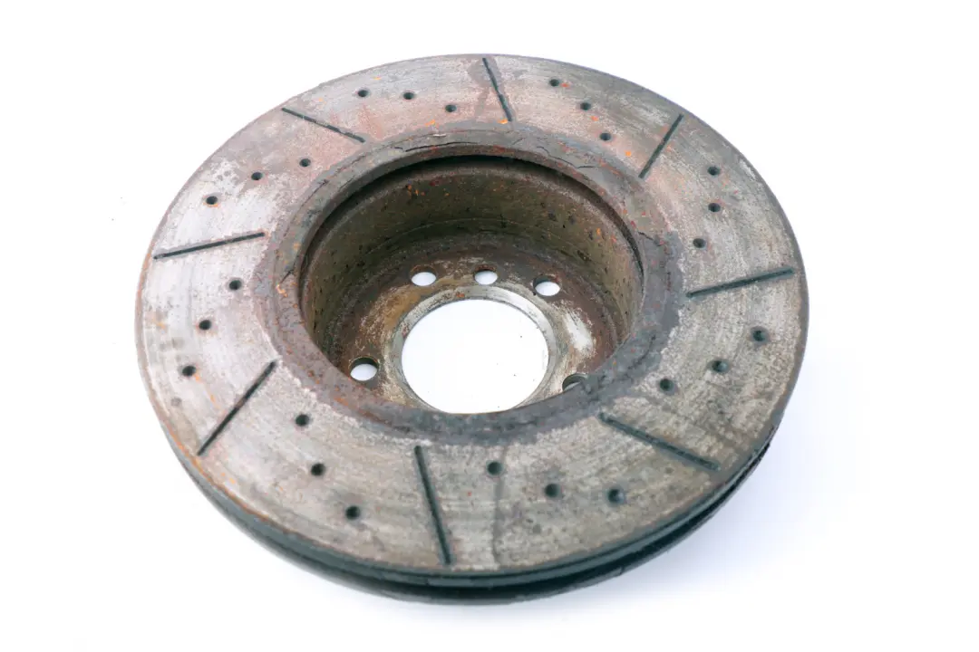 Bremsscheibe Belüftet Vorne für BMW 5 6 er E60 E61 E63 E64 mit Teilenummer 6864906 BMW 5 6 er E60 E61 E63 E64 Bremsscheibe Belüftet Vorne - SKU 6864906 - Teilenummer 6864906