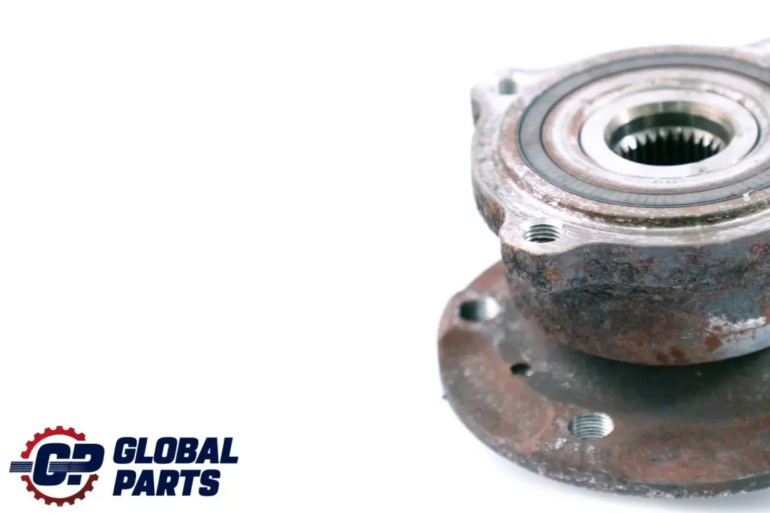 Axle Suspension Carrier Drive Flange Hub to BMW X5 E70 Rear with Part number 6867811 BMW X5 E70 Rear Axle Suspension Carrier Drive Flange Hub - SKU 6867811 - Part number 6867811