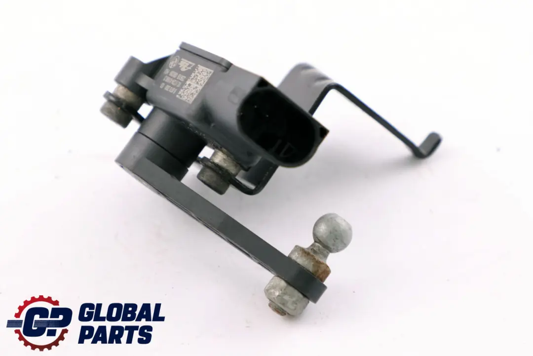 Luz Delantera Trasera Izquierda Sensor Nivel Altura para Mini Cooper F55 F56 con número de pieza 6870200 Mini Cooper F55 F56 Luz Delantera Trasera Izquierda Sensor Nivel Altura - SKU 6870200 - Número de pieza 6870200