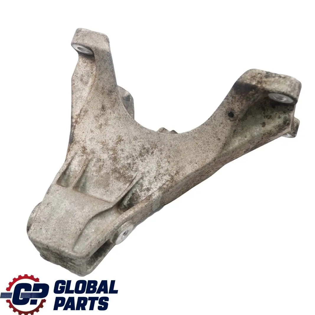 330dX 430dX Engine Supporting Mount Bracket Right O/S to BMW F30 F31 F32 with Part number 6870608 BMW F30 F31 F32 330dX 430dX Engine Supporting Mount Bracket Right O/S - SKU 6870608 - Part number 6870608