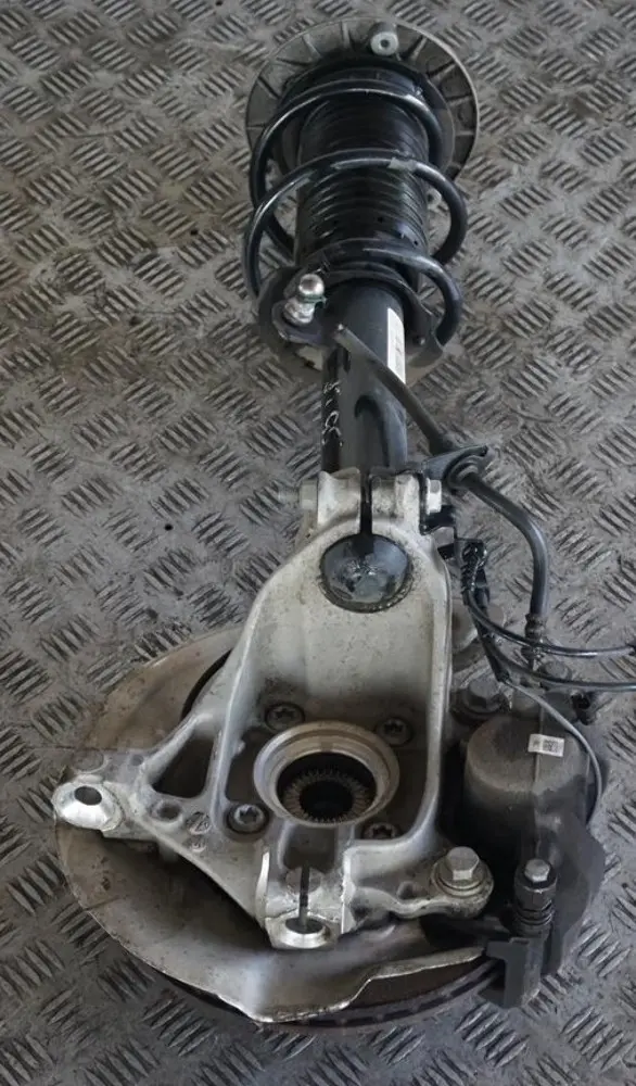 Mini Cooper F55 B38 1.5 136hp Anteriore Sinistra Gamba Freno Sospensione Mozzo - SKU 6870817 - Numero di parte 6870817
