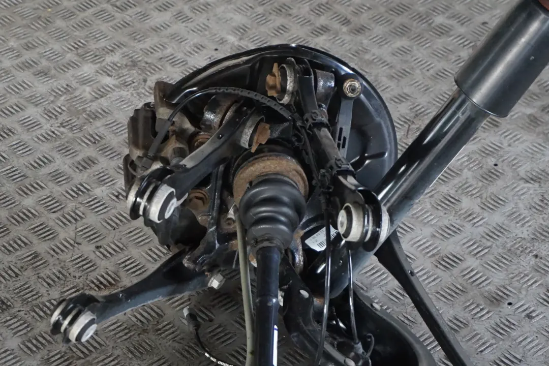 Right O/S Leg Spring Strut Hub Caliper to BMW 1 Series F20 116d ed Rear with Part number 6873724 BMW 1 Series F20 116d ed Rear Right O/S Leg Spring Strut Hub Caliper - SKU 6873724-1 - Part number 6873724