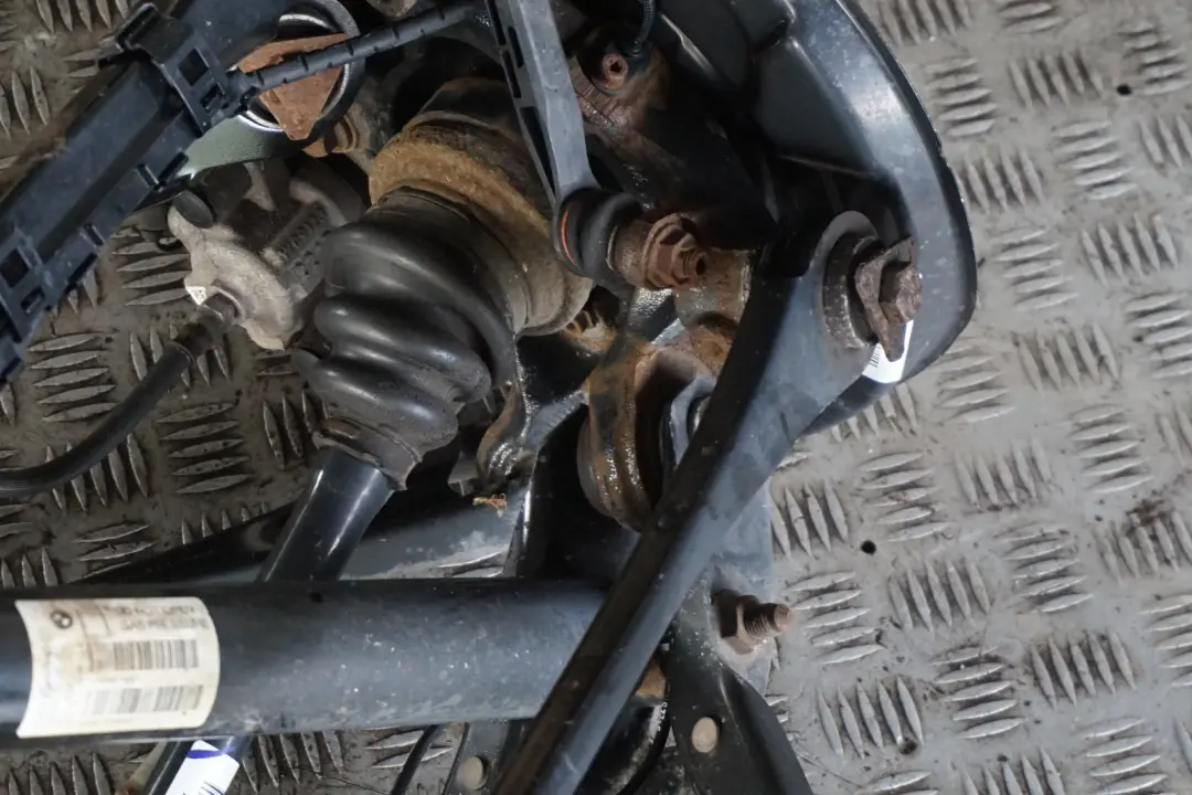 Right O/S Leg Spring Strut Hub Caliper to BMW 1 Series F20 116d ed Rear with Part number 6873724 BMW 1 Series F20 116d ed Rear Right O/S Leg Spring Strut Hub Caliper - SKU 6873724-1 - Part number 6873724