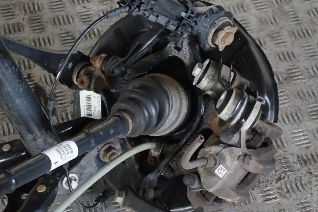 BMW 1 Series F20 116d ed Rear Left N/S Leg Spring Strut Hub Caliper - SKU 6873724 - Part number 6873724