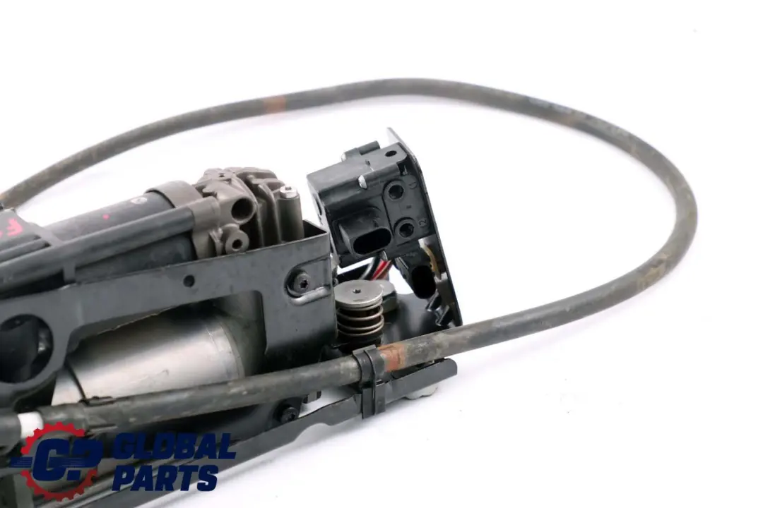  Fahrwerks Kompressor BMW F01 F02 F07 F11 Luft Versorgungs Motor 6789450 - SKU 6875176 - Teilenummer 6875176