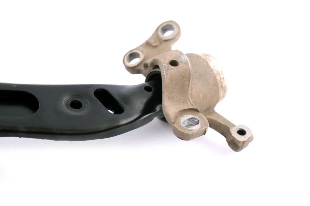 Wahacz Dolny Dół Lewy do Mini Cooper F55 F56 F57 o numerze 6879841 Mini Cooper F55 F56 F57 Wahacz Dolny Dół Lewy - SKU 6879841 - Numer Części 6879841