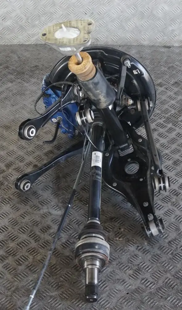 BMW 1 F20 M140i M Sport Rear Right O/S Suspension Leg Axle Brake Disc Hub - SKU 6880945-1 - Part number 6880945