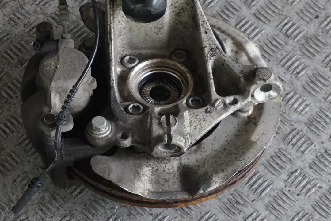 BMW X1 F48 18d B47 Front Right O/S Spring Strut Leg Suspension Brake Disc - SKU 6886754 - Part number 6886754