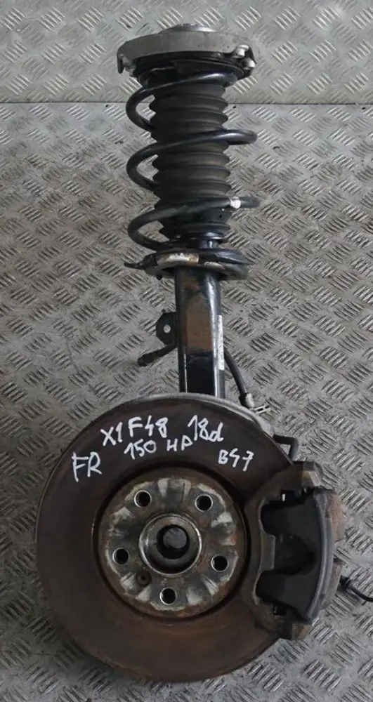 BMW X1 F48 18d B47 Front Right O/S Spring Strut Leg Suspension Brake Disc