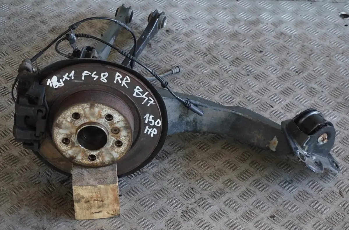 BMW X1 F48 18d B47 Braccio Vettore Ruota Cuscinetto Perno Posteriore Destra