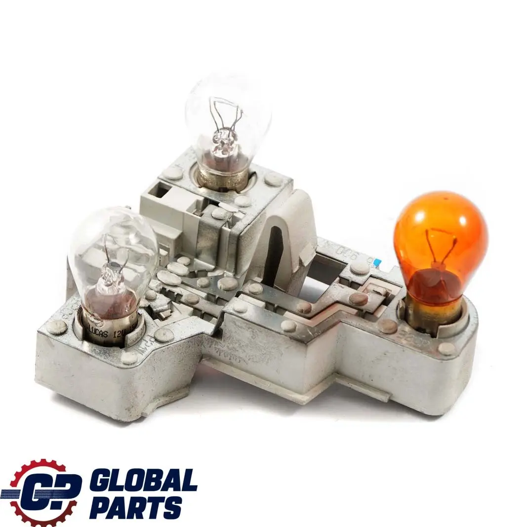BMW 3 E46 Touring Kombi Heckleuchte Lampenträger Rechts Blinker Weiss - SKU 6900472 - Teilenummer 6900472