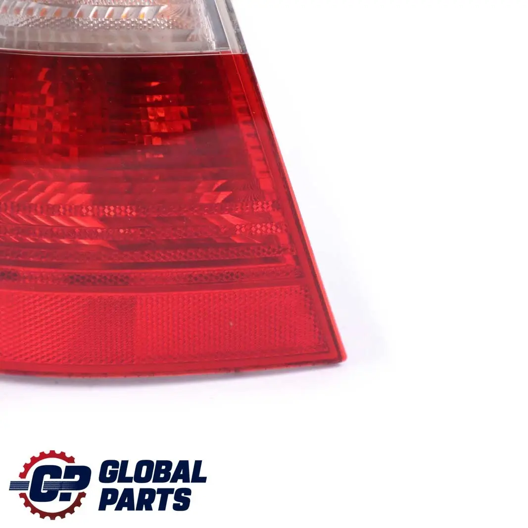 Heckleuchte Seitenwand Links Weiss für BMW 3 er E46 Touring mit Teilenummer 6900473 BMW 3 er E46 Touring Heckleuchte Seitenwand Links Weiss - SKU 6900473 - Teilenummer 6900473