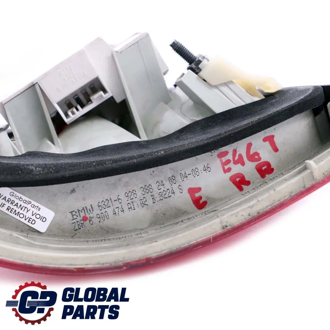 Fanale Posteriore Pannello Laterale Destra Bianco per BMW E46 Touring con numero di parte 6900474 BMW E46 Touring Fanale Posteriore Pannello Laterale Destra Bianco - SKU 6900474 - Numero di parte 6900474