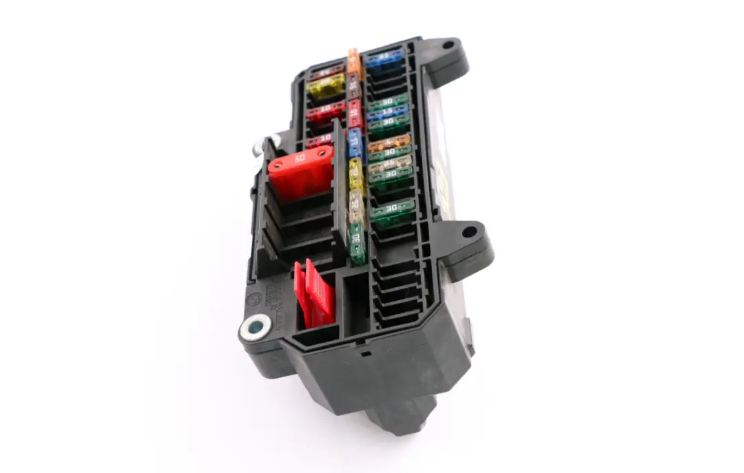 Boîtier De Distribution Électrique pour BMW E65 E66 à propos du numéro de pièce 6900583 BMW E65 E66 Boîtier De Distribution Électrique - SKU 6900583 - Numéro de pièce 6900583