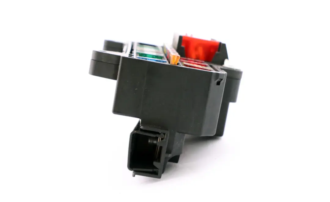 Boîtier De Distribution Électrique pour BMW E65 E66 à propos du numéro de pièce 6900583 BMW E65 E66 Boîtier De Distribution Électrique - SKU 6900583 - Numéro de pièce 6900583