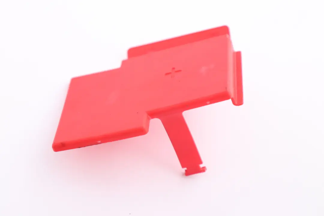 Base B Positive Battery Terminal Cover Compartmen to BMW X3 Z4 Series E83 E85 E86 with Part number 6901269 BMW X3 Z4 Series E83 E85 E86 Base B Positive Battery Terminal Cover Compartmen - SKU 6901269 - Part number 6901269