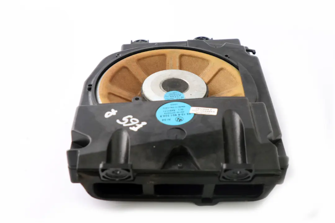 Central Bass Speaker Right O/S HiFi-System HAES to BMW 7 Series E65 E66 with Part number 6901324 BMW 7 Series E65 E66 Central Bass Speaker Right O/S HiFi-System HAES - SKU 6901324 - Part number 6901324