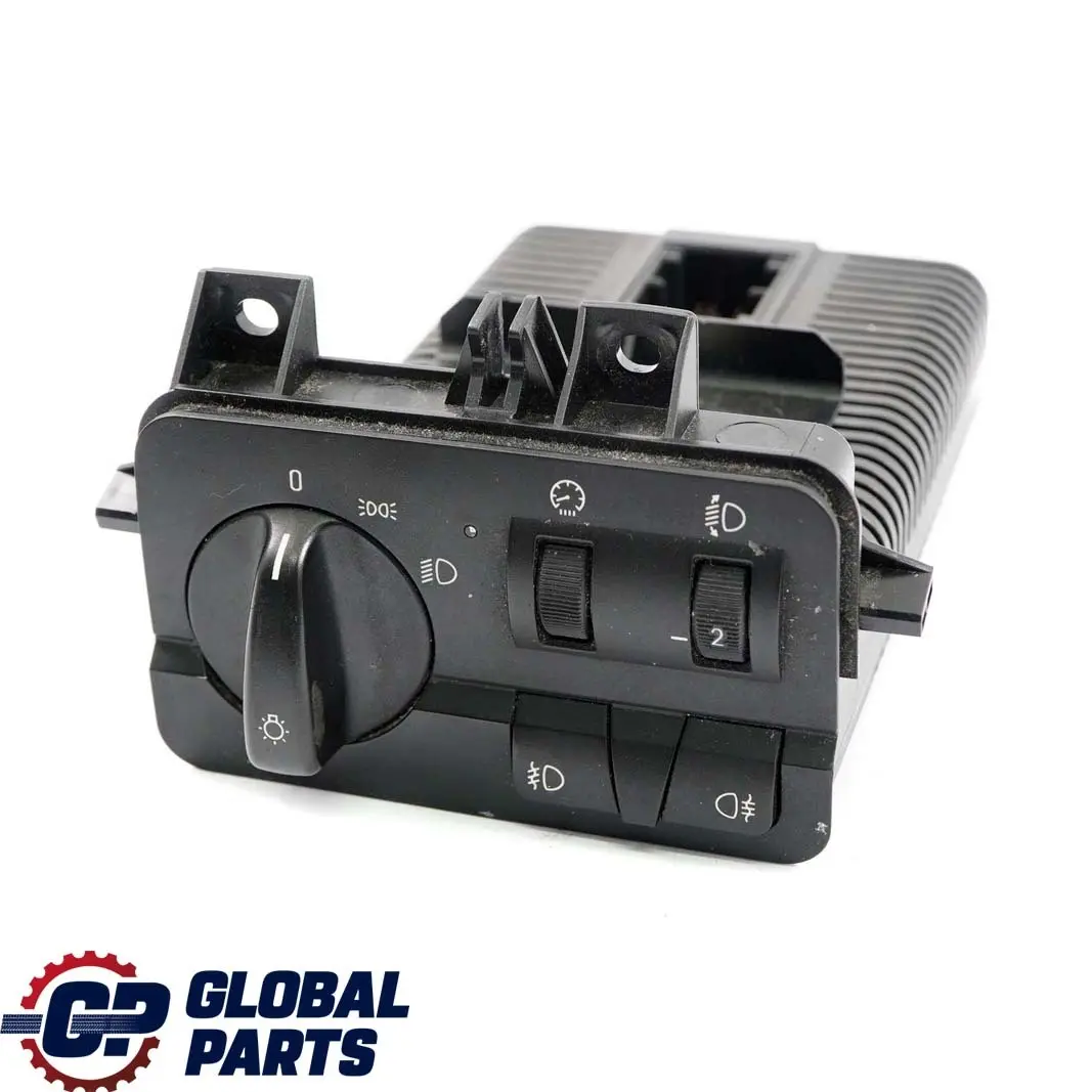 Boitier Lumiere Phares Antibrouillard Interrupteur pour BMW E46 à propos du numéro de pièce 6901429 BMW E46 Boitier Lumiere Phares Antibrouillard Interrupteur - SKU 6901429 - Numéro de pièce 6901429