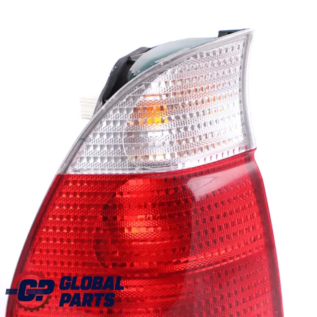 Luce posteriore nel pannello laterale Bianco per BMW X5 E53 con numero di parte 6902093 BMW X5 E53 Luce posteriore nel pannello laterale Bianco - SKU 6902093 - Numero di parte 6902093