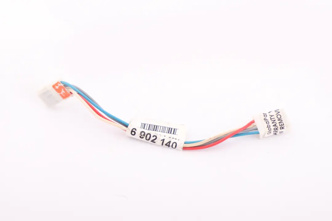 Adapter Airbag Module to BMW X3 X5 Series E53 E83 with Part number 6902140 BMW X3 X5 Series E53 E83 Adapter Airbag Module - SKU 6902140 - Part number 6902140