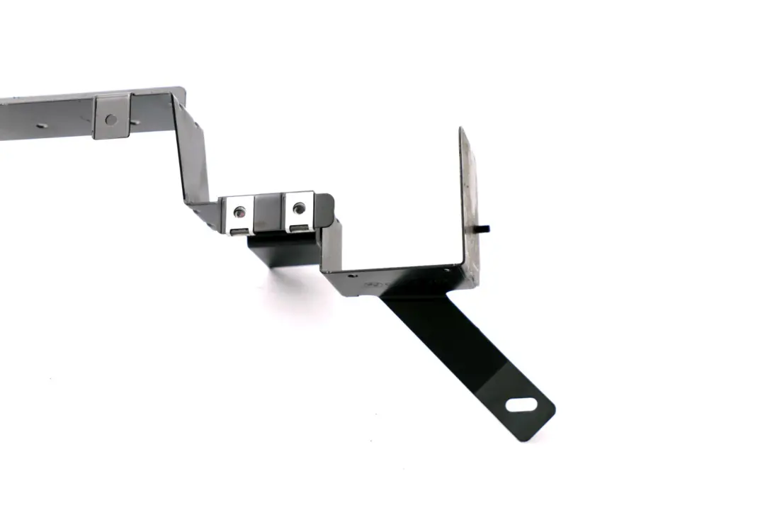 Sistema De Soporte De Base Compacto Delantero Negro para BMW E65 E66 E67 con número de pieza 6902262 BMW E65 E66 E67 Sistema De Soporte De Base Compacto Delantero Negro - SKU 6902262 - Número de pieza 6902262