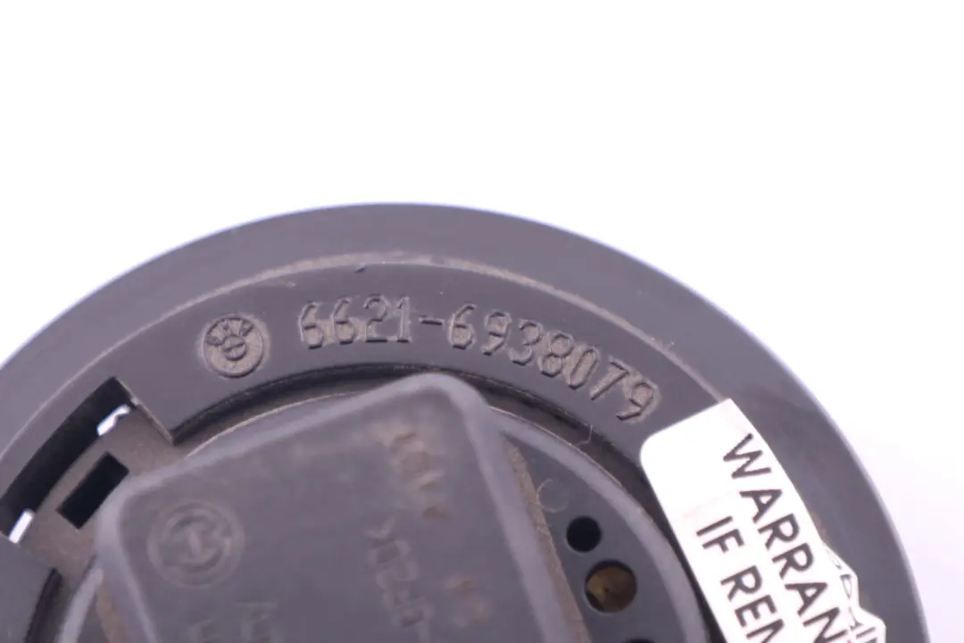 Trigger Contact PDC Sensor Tweeter Gong to BMW E39 E87 E90 E91 with Part number 6902285 BMW E39 E87 E90 E91 Trigger Contact PDC Sensor Tweeter Gong - SKU 6902285 - Part number 6902285