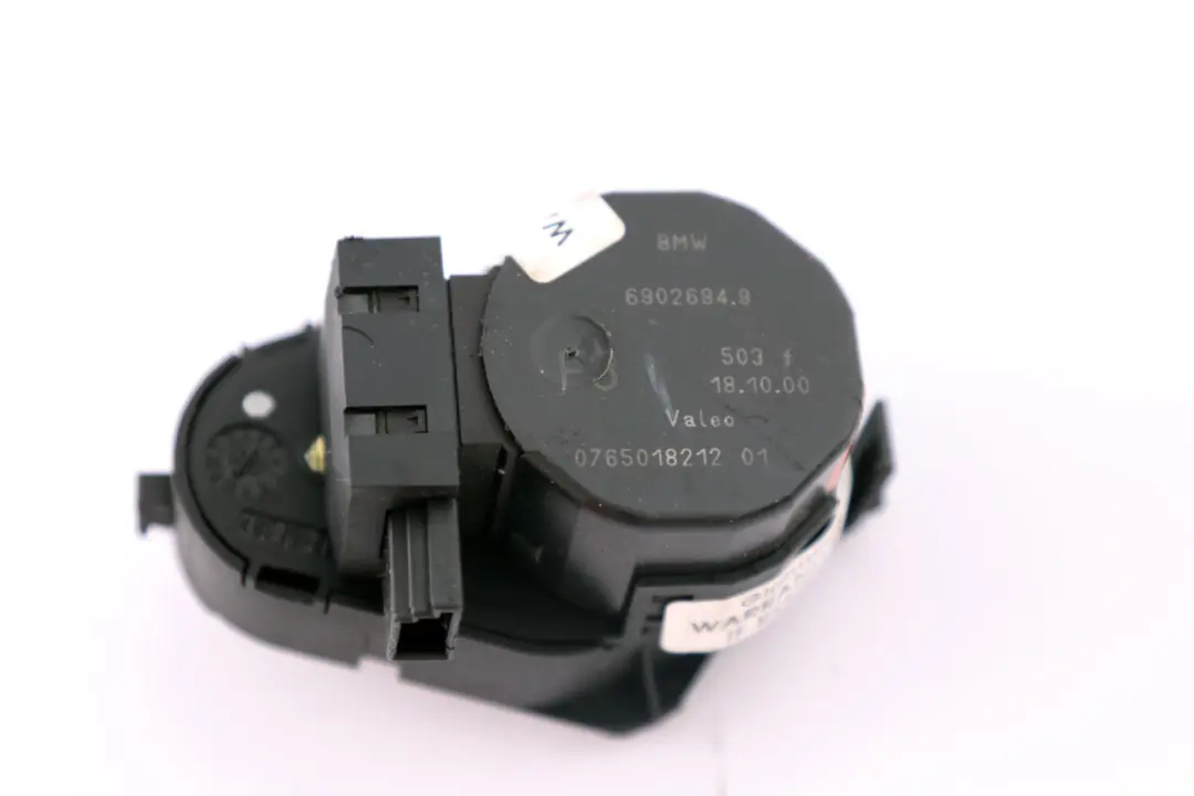 Centralina Riscaldatore Attuatore dei Piedi per BMW X5 E39 E53 con numero di parte 6935440 BMW X5 E39 E53 Centralina Riscaldatore Attuatore dei Piedi - SKU 6902694 - Numero di parte 6935440