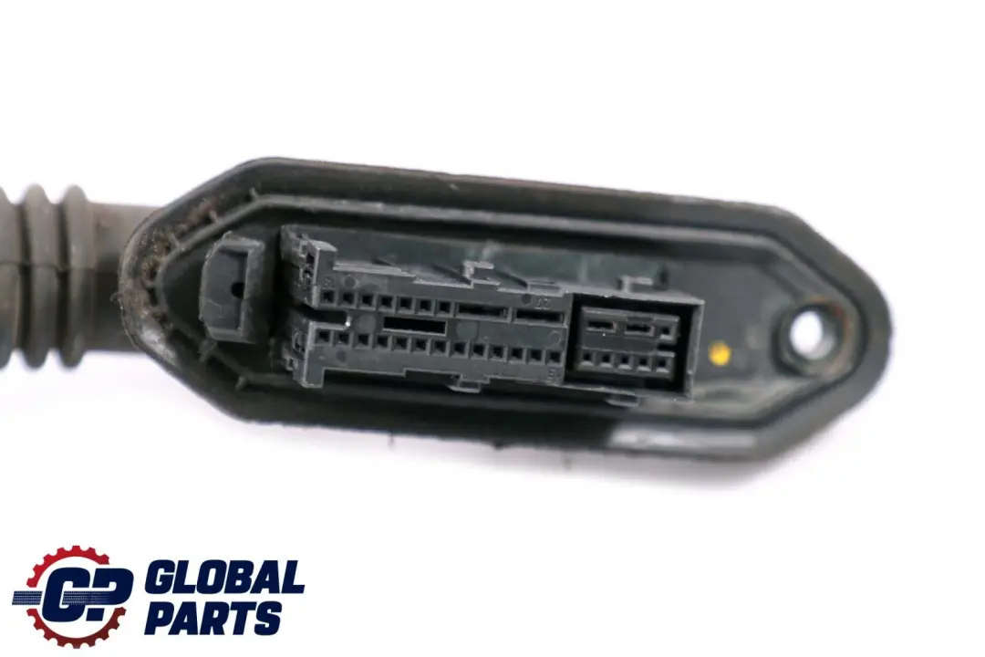 Cable Loom Door Front Driver's Side Wiring Harness to BMW 3 Series E46 with Part number 6902772 BMW 3 Series E46 Cable Loom Door Front Driver's Side Wiring Harness - SKU 6902773 - Part number 6902772