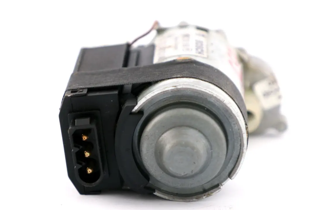 Colonne Horizontalverstellung Moteur electrique pour BMW X5 E53 E38 E39 à propos du numéro de pièce 6903946 BMW X5 E53 E38 E39 Colonne Horizontalverstellung Moteur electrique - SKU 6903946 - Numéro de pièce 6903946