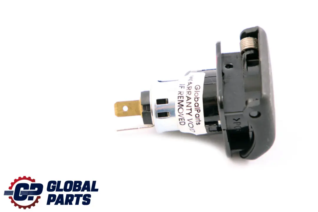 BMW 1 3 5 6 X5 X1 Serie E39 E46 E60 N E61 N E87 E90 Logement prise de courant - SKU 6904008 - Numéro de pièce 61346904008