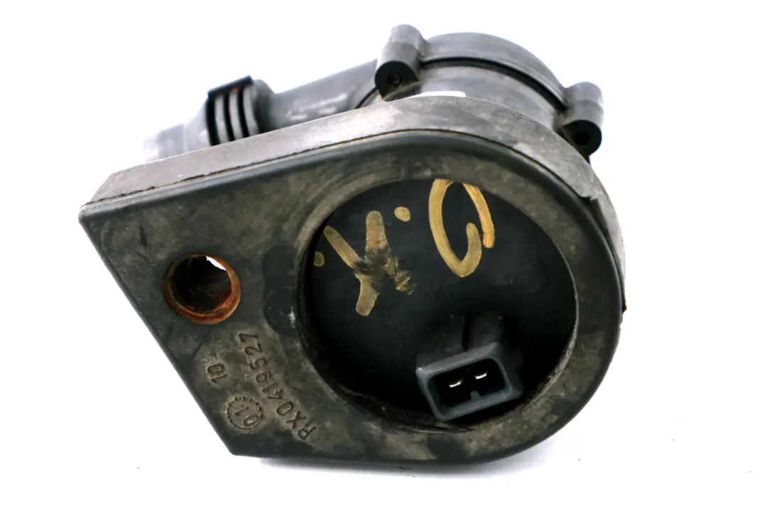 M62 N62 Pompa Dell'Acqua Supplementare 6411 per BMW X5 E53 con numero di parte 6904496 BMW X5 E53 M62 N62 Pompa Dell'Acqua Supplementare 6411 - SKU 6904496 - Numero di parte 6904496
