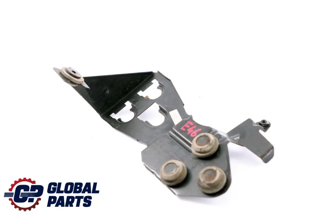 Flow Heater Electric Holder Bracket Mount to BMW 3 Series E46 with Part number 6904673 BMW 3 Series E46 Flow Heater Electric Holder Bracket Mount - SKU 6904673 - Part number 6904673