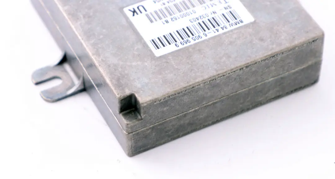 BMW 3 5 X5 er E39 E46 E53 Steuergerät Spracheingabesystem 8441 - SKU 6905969 - Teilenummer 6905969