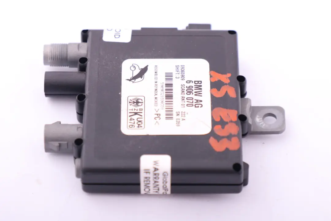Techo Antena Amplificador Circuito Trampa para BMW X5 E53 con número de pieza 6906070 BMW X5 E53 Techo Antena Amplificador Circuito Trampa - SKU 6906070 - Número de pieza 6906070
