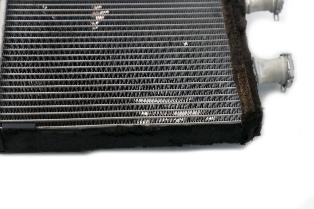 Chłodnica nagrzewnicy do BMW E65 E66 E67 o numerze 6906270 BMW E65 E66 E67 Chłodnica nagrzewnicy - SKU 6906270 - Numer Części 6906270