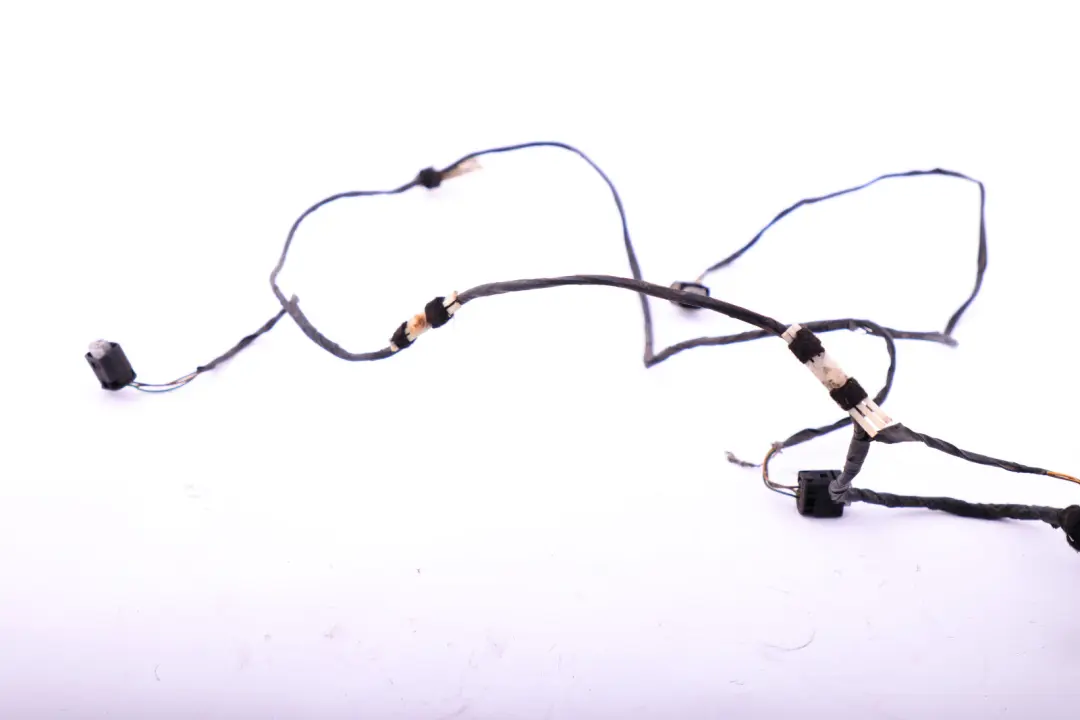 Jeu de C?bles Pare-Chocs Arriere pour BMW X5 Serie E53 à propos du numéro de pièce 6906347 BMW X5 Serie E53 Jeu de C?bles Pare-Chocs Arriere - SKU 6906347 - Numéro de pièce 6906347