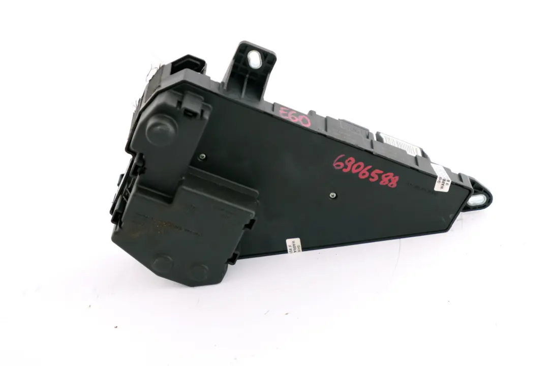 Scatola Relè BMW E60 E61 E63 E64 Fusibile Distribuzione Posteriore - SKU 6906558 - Numero di parte 6906588