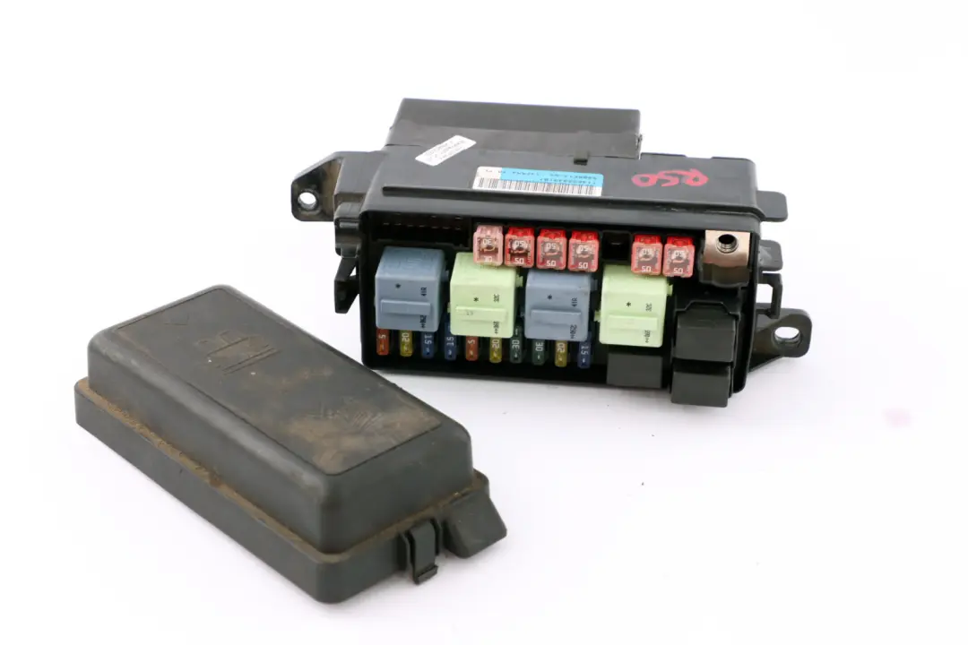 Mini Cooper One R50 R52 R53 Boite a Fusibles Avant 6113 - SKU 6906614 - Numéro de pièce 6906614
