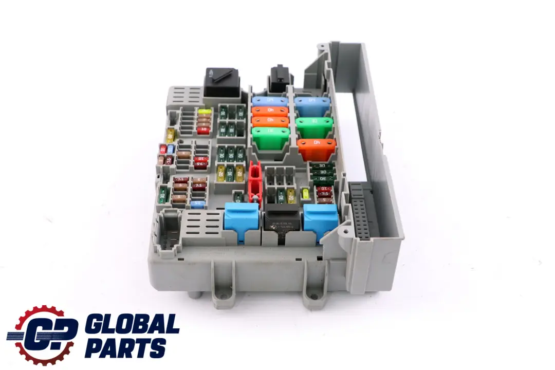 BMW E87 E90 E91 E92 E93 Power Distribution Fuse Box Front - SKU 6906621 - Part number 6906621