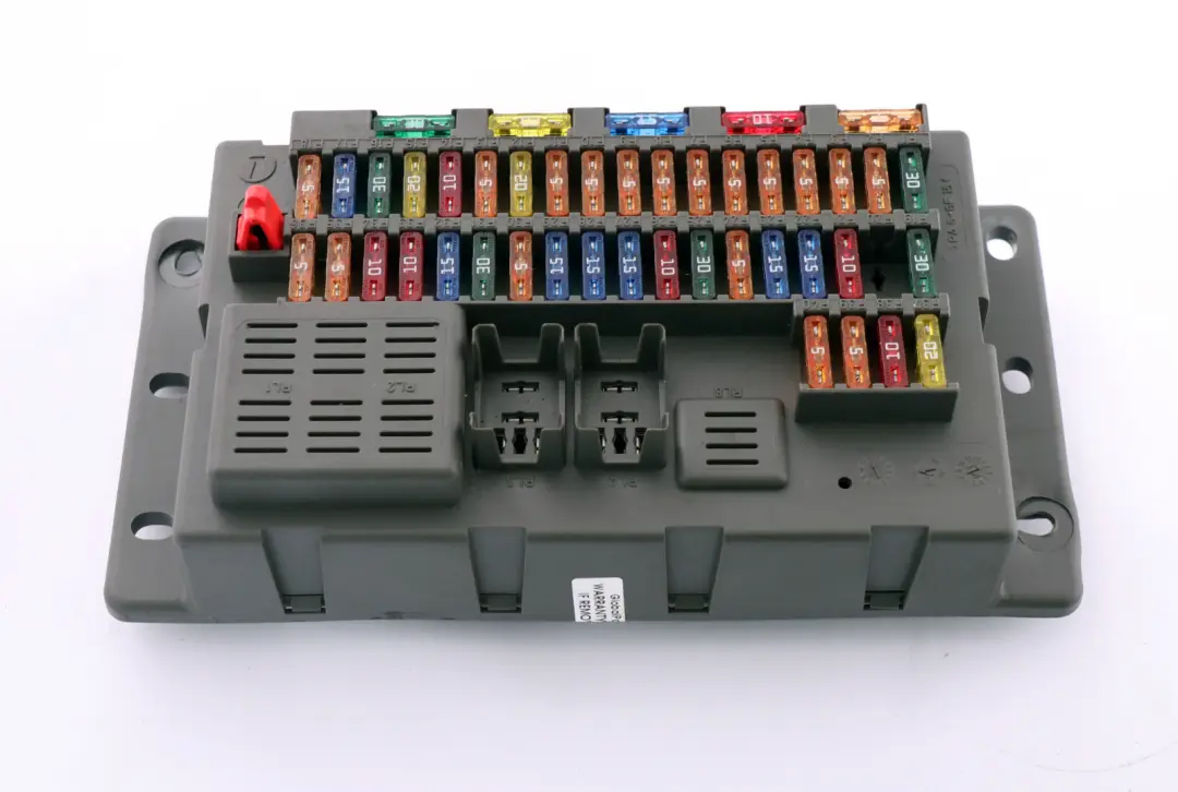 Sicherungskasten Gehäuse Stromverteilerkasten für Mini R50 R52 R53 mit Teilenummer 6906626 Mini R50 R52 R53 Sicherungskasten Gehäuse Stromverteilerkasten - SKU 6906626 - Teilenummer 6906626