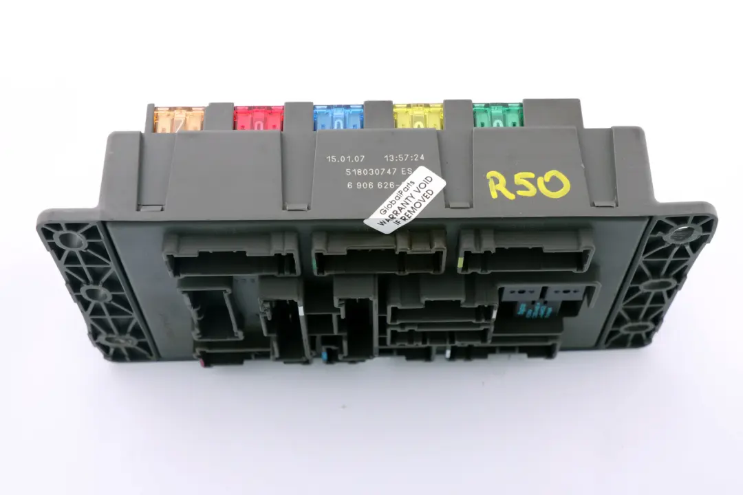 Fuse Box Housing Electrical Power Distribution Box to Mini R50 R52 R53 with Part number 6906626 Mini R50 R52 R53 Fuse Box Housing Electrical Power Distribution Box - SKU 6906626 - Part number 6906626