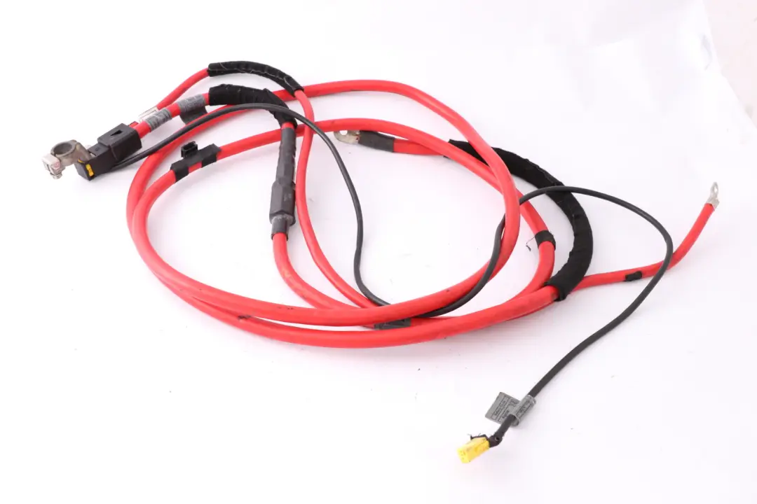 Przewód Kabel Plusowy Akumulatora Plus do BMW X5 E53 o numerze 6906911 BMW X5 E53 Przewód Kabel Plusowy Akumulatora Plus - SKU 6906911-1 - Numer Części 6906911