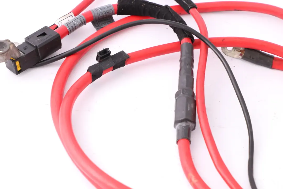 Cable de la Batterie Plus 6112 pour BMW X5 E53 à propos du numéro de pièce 6906911 BMW X5 E53 Cable de la Batterie Plus 6112 - SKU 6906911-1 - Numéro de pièce 6906911