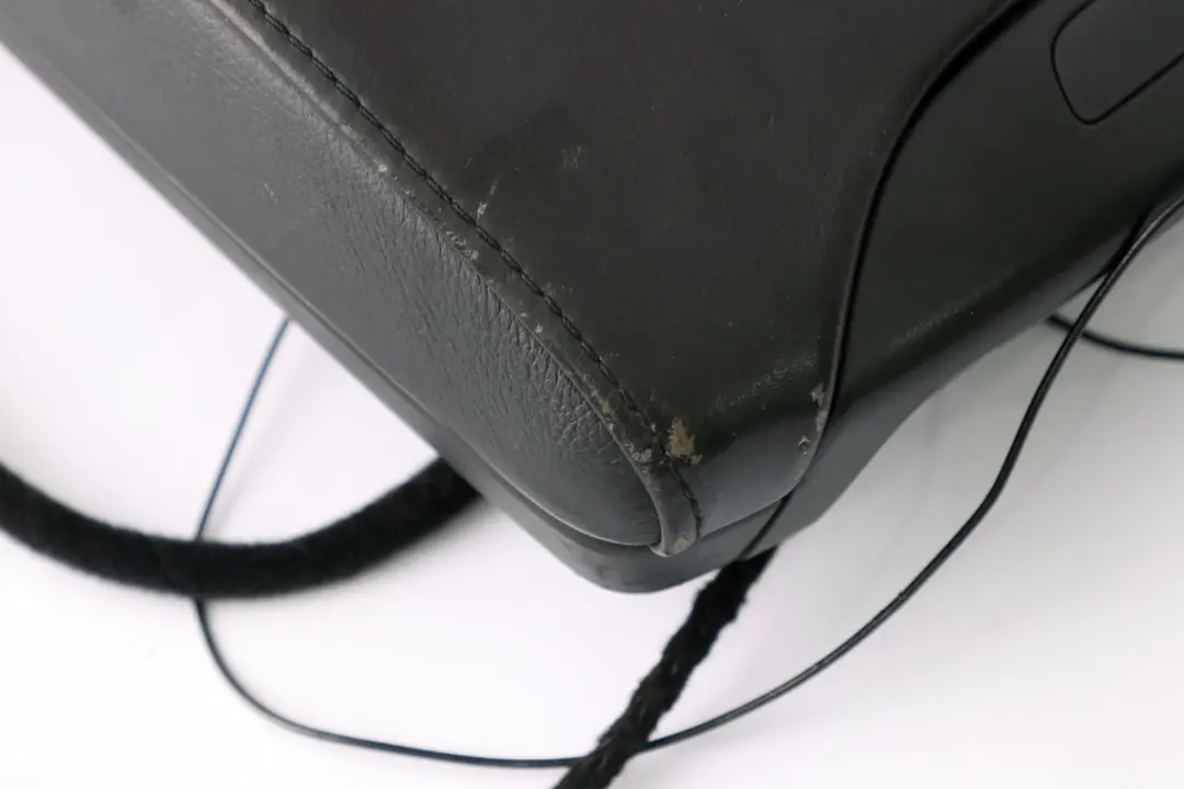 Centre Armrest Motorola V3690 Telephone Leather Black to BMW X5 Series E53 with Part number 6907042 BMW X5 Series E53 Centre Armrest Motorola V3690 Telephone Leather Black - SKU 6907042 - Part number 6907042