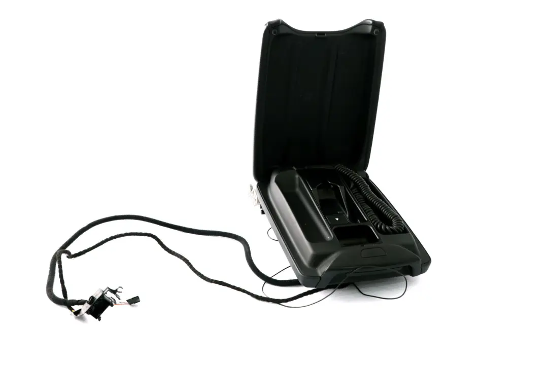 Centre Armrest Motorola V3690 Telephone Leather Black to BMW X5 Series E53 with Part number 6907042 BMW X5 Series E53 Centre Armrest Motorola V3690 Telephone Leather Black - SKU 6907042 - Part number 6907042
