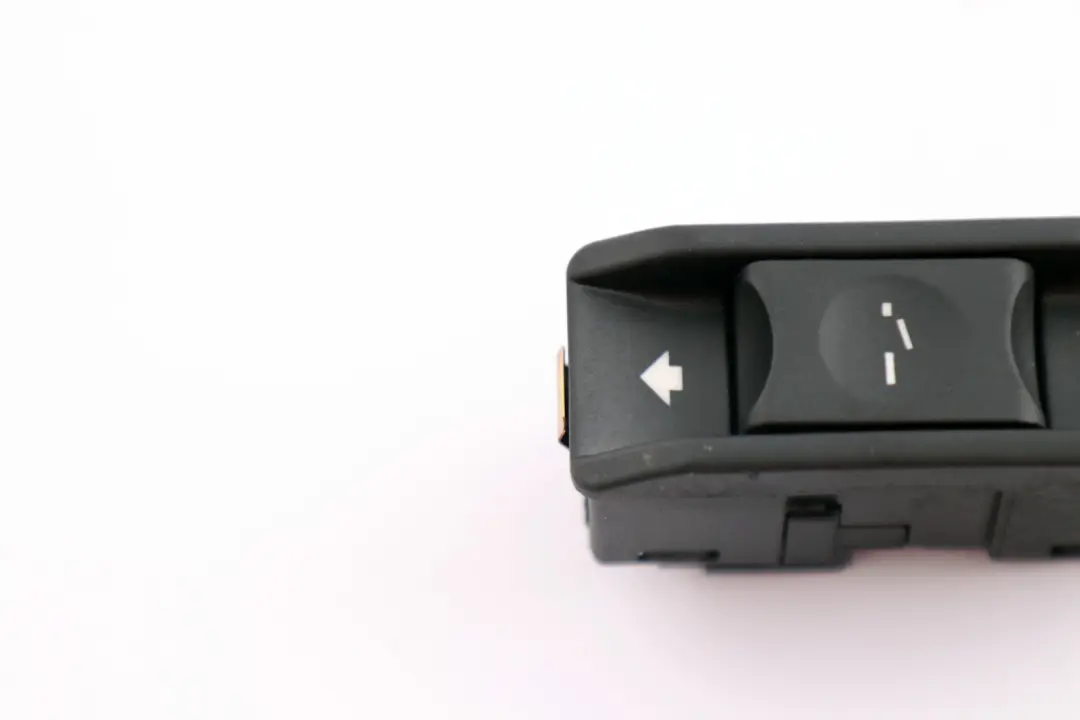 BMW 5 X3 X5 E60 E61 E83 E53 LCI Interrupteur Toit Ouvrant 6131 - SKU 6907288 - Numéro de pièce 6907288