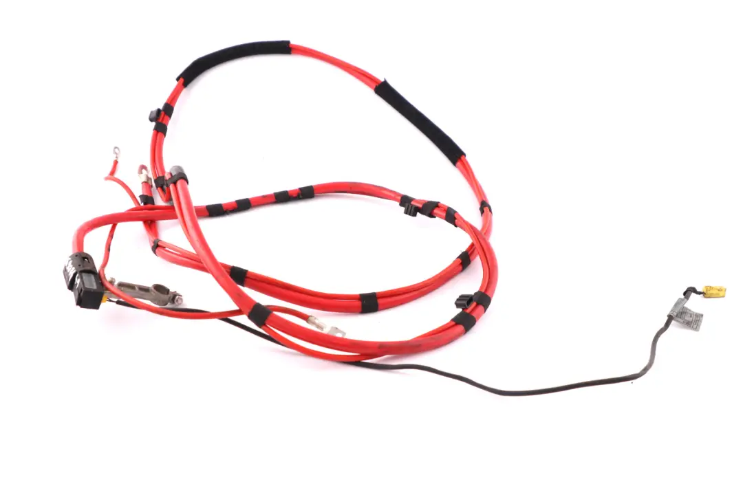Cable Positive Plus Pole to BMW 3 Series E46 Compact 316ti 318ti Battery with Part number 6907441 BMW 3 Series E46 Compact 316ti 318ti Battery Cable Positive Plus Pole - SKU 6907441 - Part number 6907441