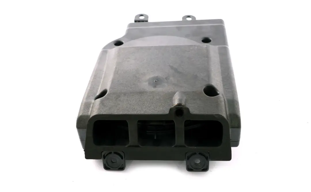 Zentraler Basslautsprecher Links Logic für BMW 7 er E65 E66 E67 mit Teilenummer 9143137 BMW 7 er E65 E66 E67 Zentraler Basslautsprecher Links Logic - SKU 6907651 - Teilenummer 9143137